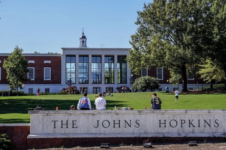 Johns Hopkins Computer Science Ranking: How Does It Measure Up?